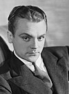 https://upload.wikimedia.org/wikipedia/commons/thumb/a/a4/James_cagney_promo_photo.jpg/100px-James_cagney_promo_photo.jpg